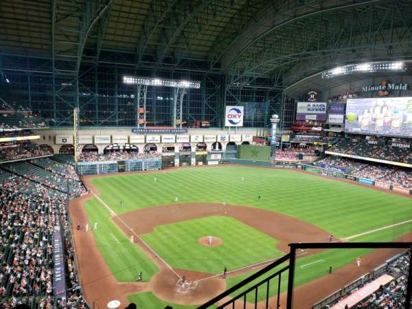 Daikin Park, section: 420, row: 2, seat: 15