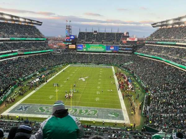 Lincoln Financial Field, section: 213, row: 4, seat: 8