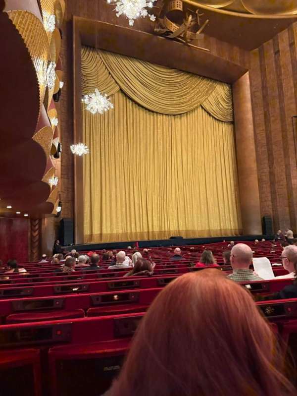 Metropolitan Opera House - Lincoln Center, section: Orchestra L, row: S, seat: 25