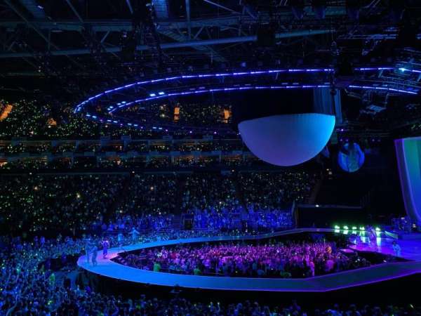 The O2, London, section: 112, row: M, seat: 370