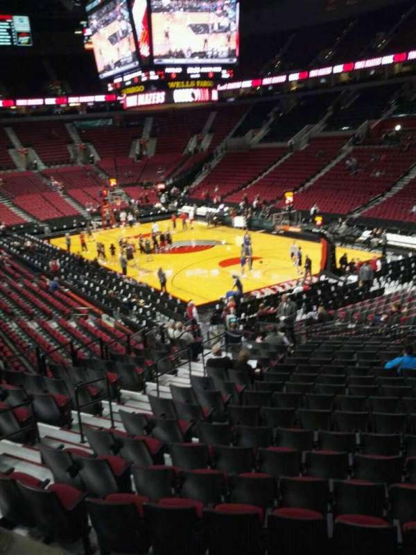 Moda Center, section: 211, row: e, seat: 7