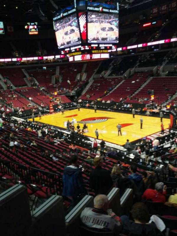 Moda Center, section: 227, row: g, seat: e