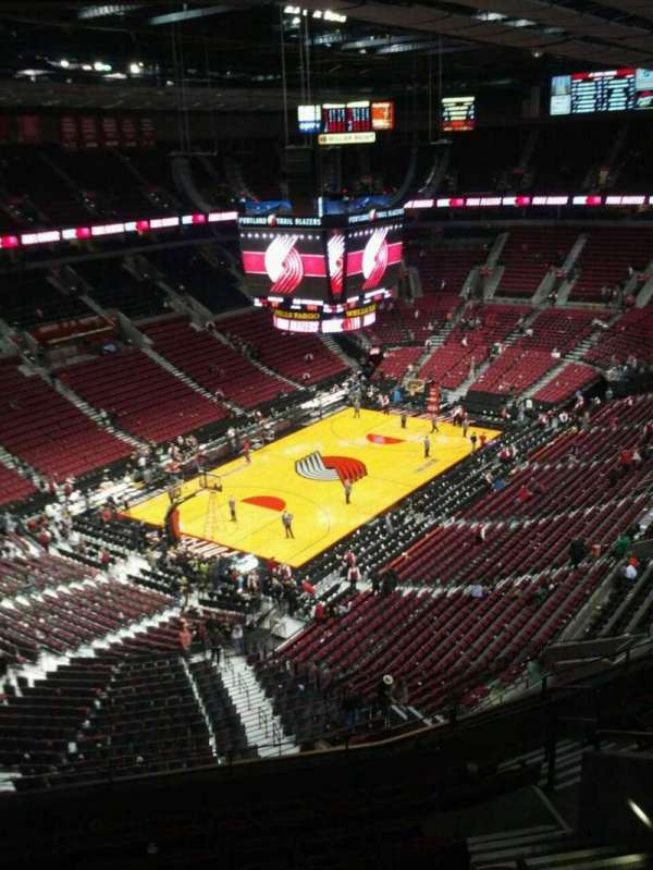 Moda Center, section: 323, row: k, seat: 7