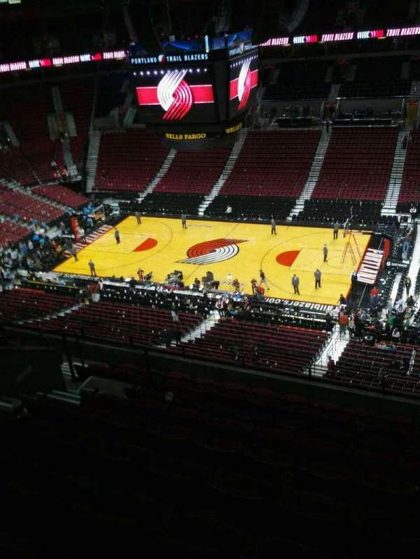 Moda Center, section: 333, row: k, seat: 9
