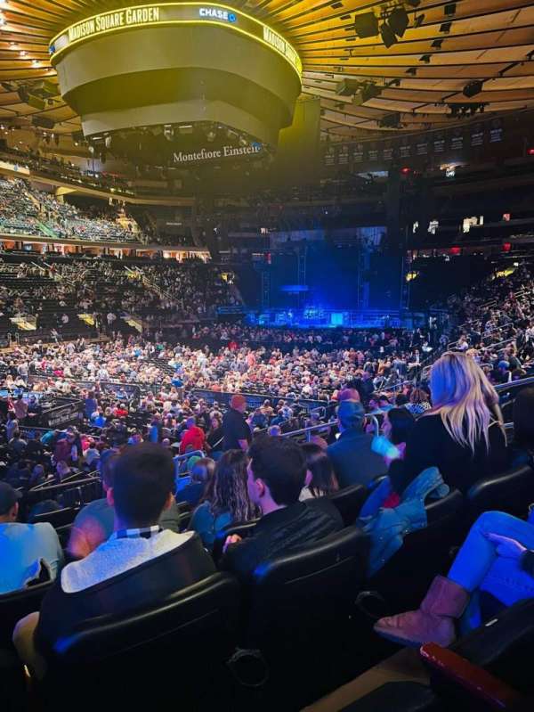 Madison Square Garden, section: 104, row: 12, seat: 14