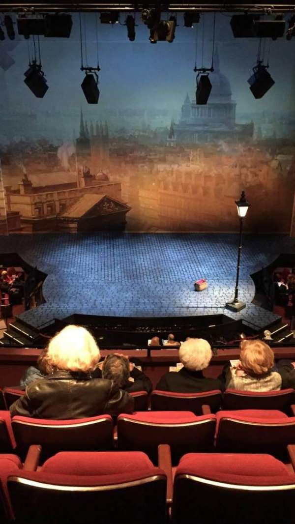Vivian Beaumont Theater, section: Loge C, row: E, seat: 308