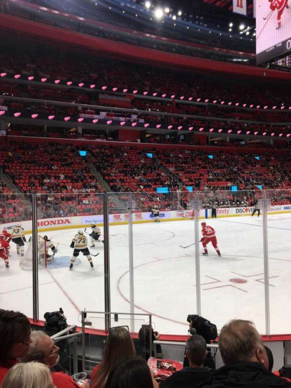 Little Caesars Arena, section: 113, row: 7, seat: 5