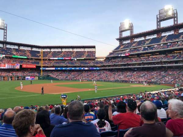 Citizens Bank Park, section: 134, row: 21, seat: 10