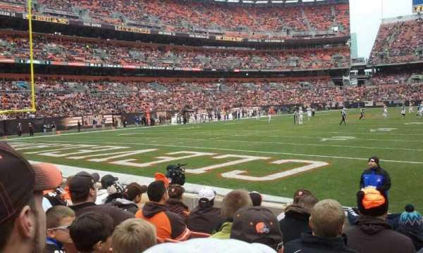 Huntington Bank Field, section: 101, row: 4, seat: 21