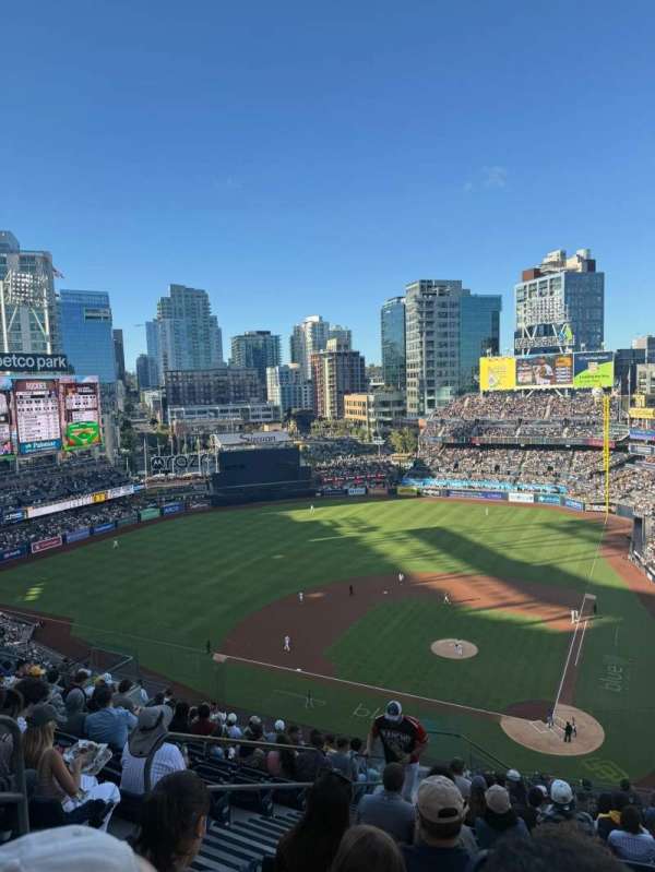 Petco Park, section: 306, row: 19, seat: 17