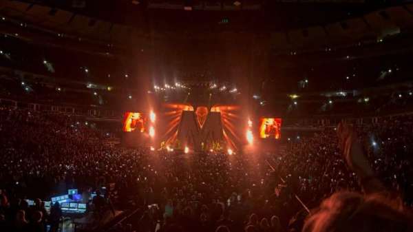 United Center, section: 105, row: 12, seat: 7