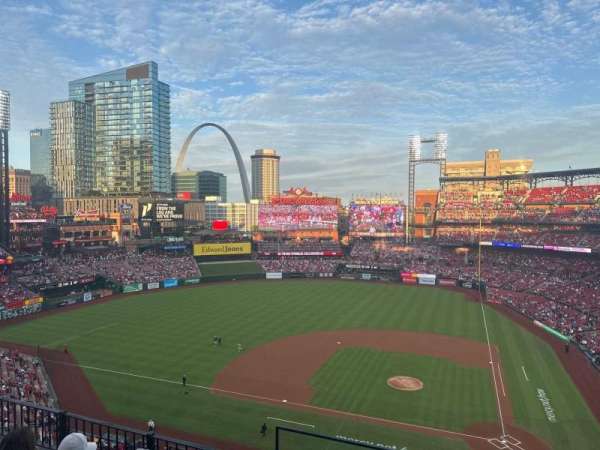 Busch Stadium, section: 354, row: 4, seat: 9
