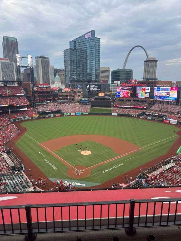 Busch Stadium, section: 449, row: 3, seat: 7