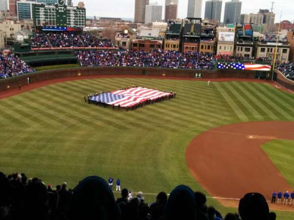 Wrigley Field, section: 409L, row: 4, seat: 17