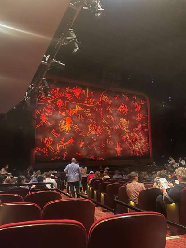 Minskoff Theatre, section: Orchestra L, row: S, seat: 3