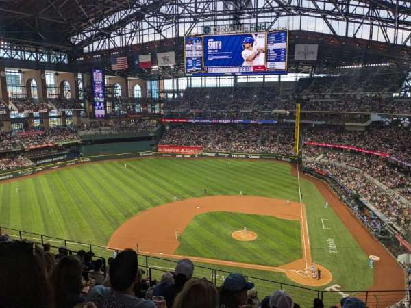 Globe Life Field, section: 213, row: 10, seat: 8