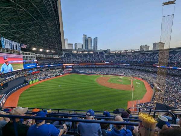Rogers Centre, section: 540, row: 5, seat: 3