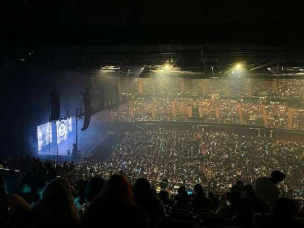 KIA Forum, section: 226, row: 16, seat: 12