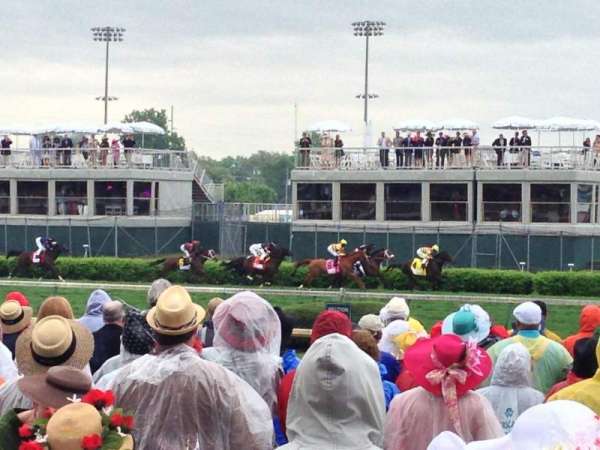 Churchill Downs, section: 124, row: R, seat: 12