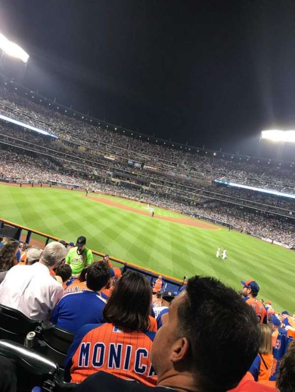 Citi Field, section: 141, row: 22