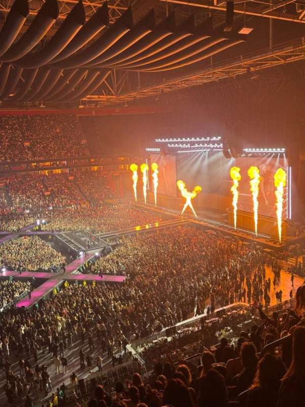 Johan Cruijff ArenA, section: 420, row: 10, seat: 91