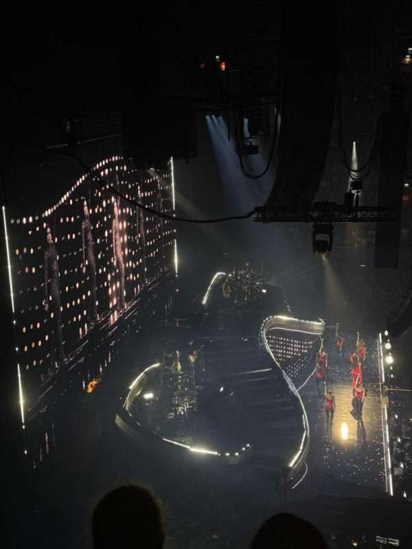 Ziggo Dome, section: 213, row: 3, seat: 439