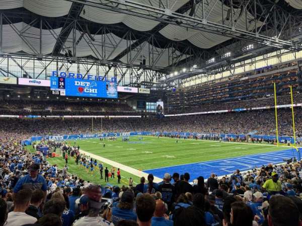 Ford Field, section: 134, row: 20, seat: 8