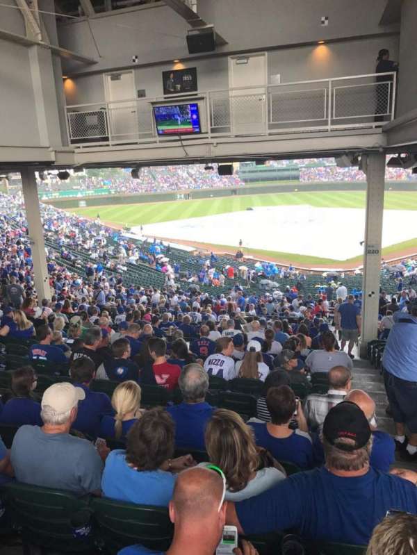 Wrigley Field, section: 216, row: 21, seat: 27