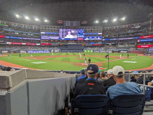 Rogers Centre, section: 25, row: 7, seat: 2