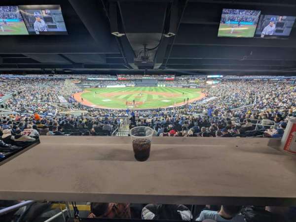 Rogers Centre, section: 123, row: A, seat: 9