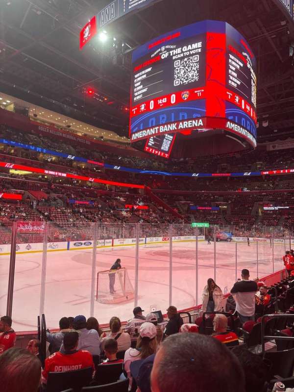 Amerant Bank Arena, section: 105, row: 9, seat: 8