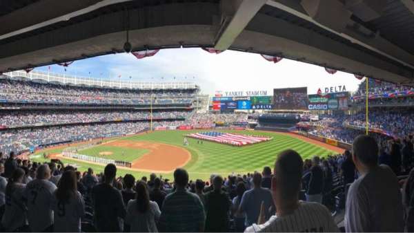 Yankee Stadium, section: 214a, row: 20, seat: 5