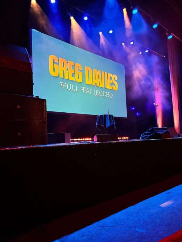 New Theatre Oxford, section: Stalls, row: B, seat: 35