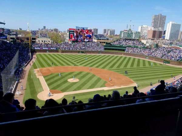 Wrigley Field, section: 421r, row: 1, seat: 5