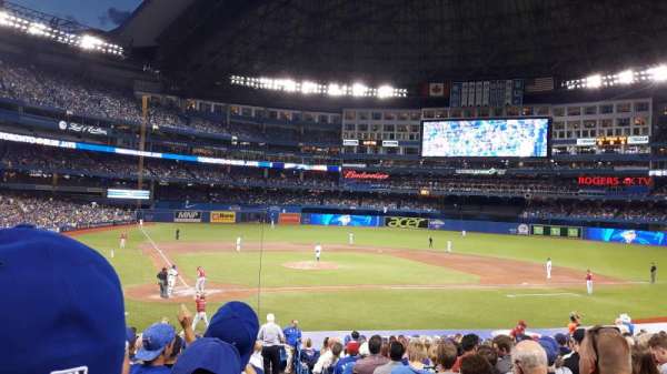 Rogers Centre, section: 119L, row: 27, seat: 101