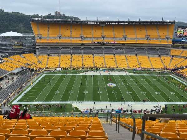 Acrisure Stadium, section: 509, row: V, seat: 1