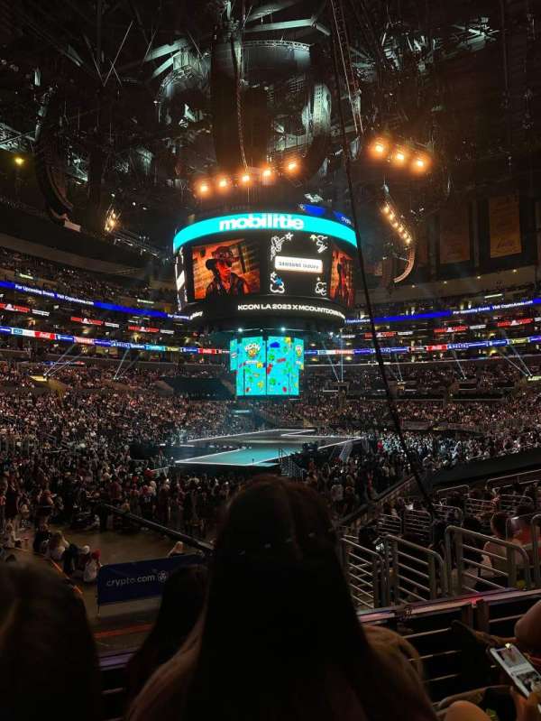 Crypto.com Arena, section: 114, row: 16, seat: 25