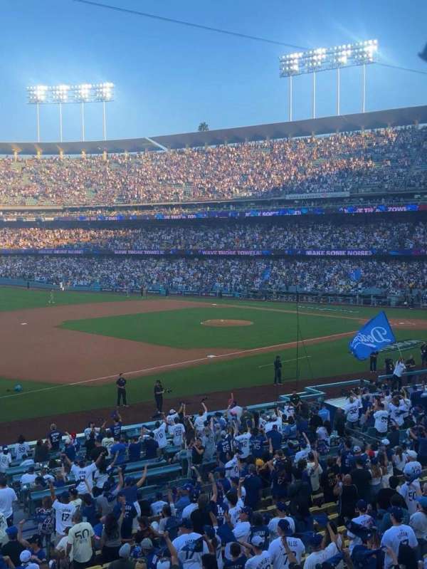 Dodger Stadium, section: 145LG, row: B, seat: 5