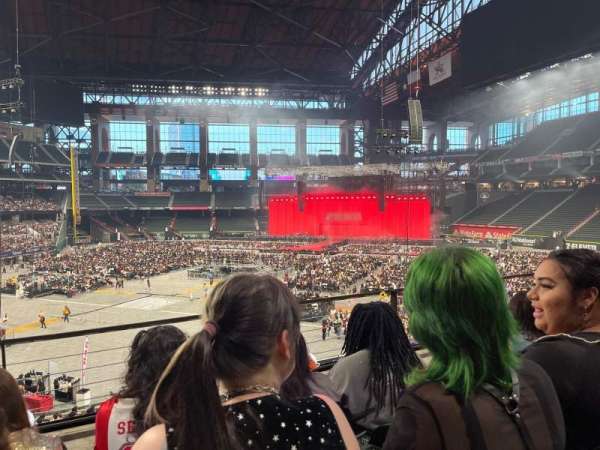 Globe Life Field, section: 118, row: 3, seat: 9