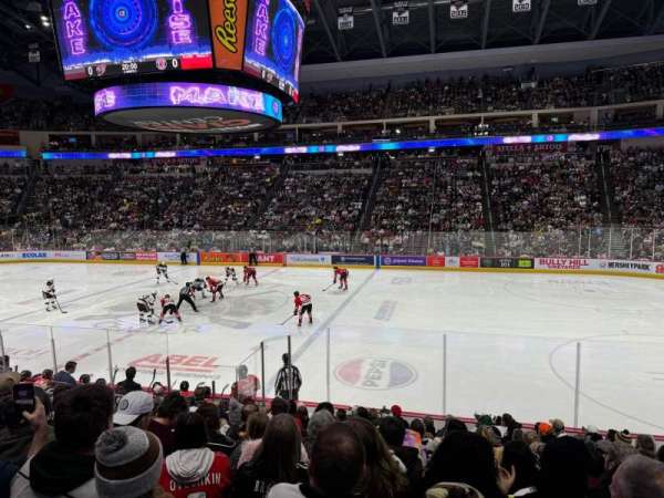 Giant Center, section: 121, row: M, seat: 6