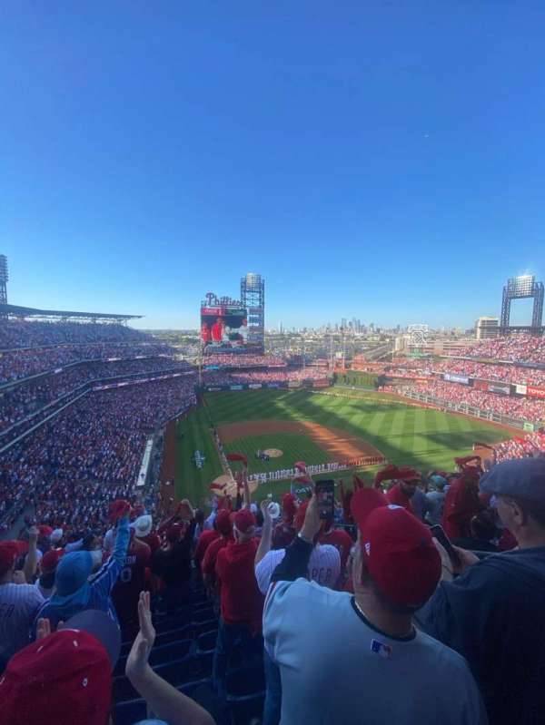 Citizens Bank Park, section: 418, row: 8, seat: 6