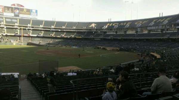 Oakland Coliseum, section: 128r, row: 26, seat: 1