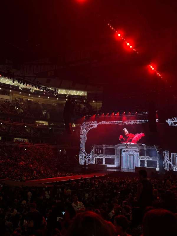 United Center, section: 103, row: 14, seat: 9