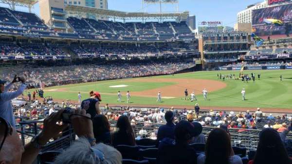 Petco Park, section: 115, row: 32, seat: 7