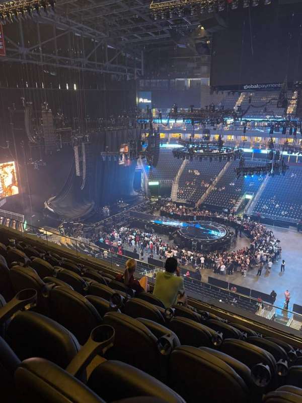 State Farm Arena, section: 222, row: F, seat: 1