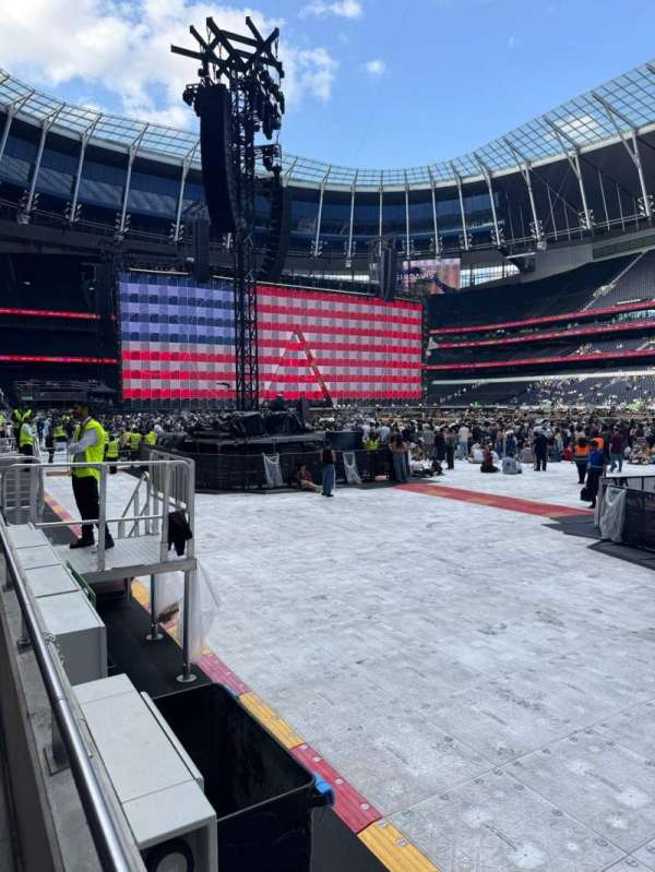 Tottenham Hotspur Stadium, section: 102, row: 1, seat: 12