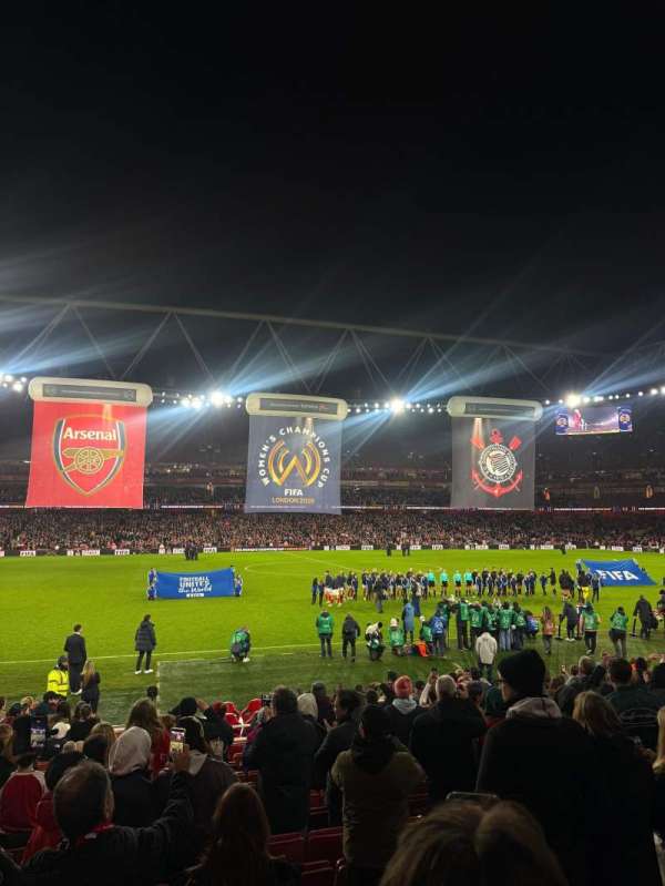 Emirates Stadium, section: 2, row: 18, seat: 32