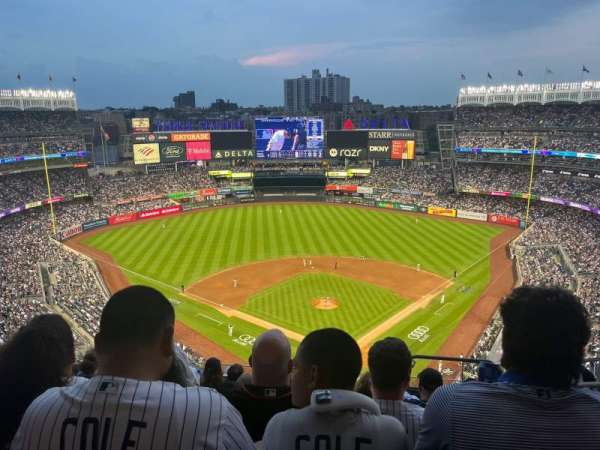Yankee Stadium, section: 420c, row: 8, seat: 5
