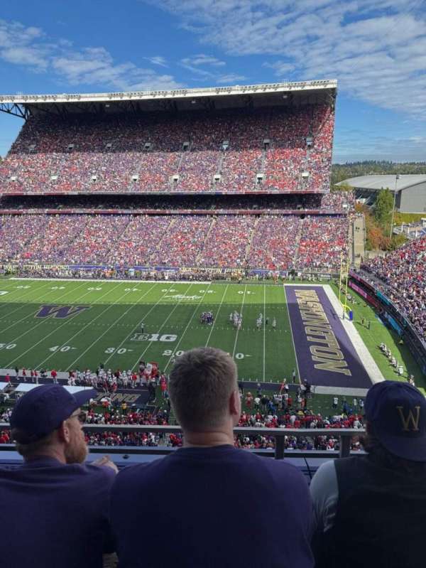 Husky Stadium, section: 303, row: 2, seat: 13