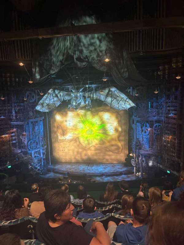 Apollo Victoria Theatre, section: Dress Circle, row: F, seat: 17